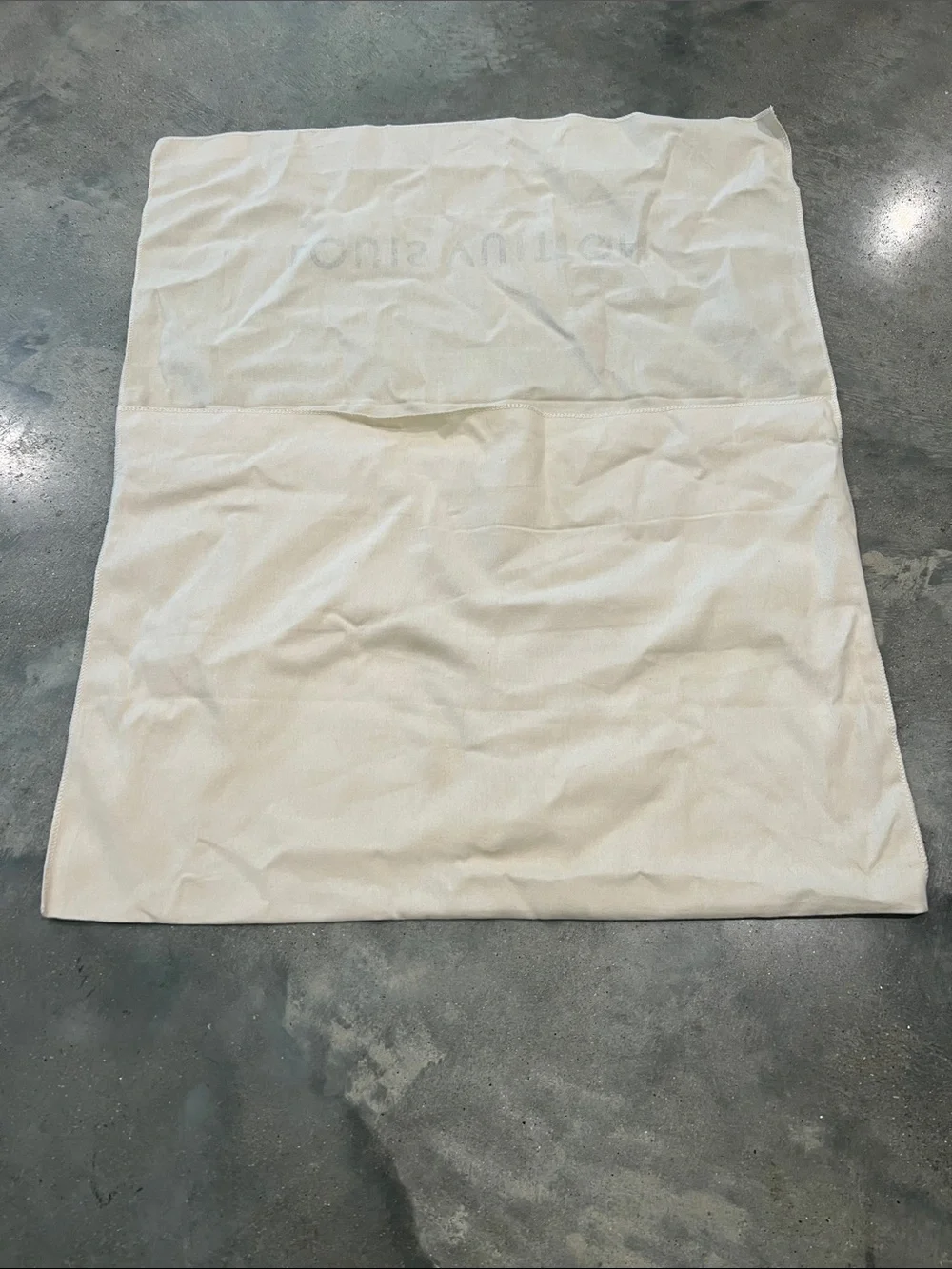 Louis Vuitton cream Dust Bag